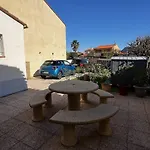 Vakantiehuis Maison Moderne Avec Cour Privee Et Parking Securise - Fr-1-696-83