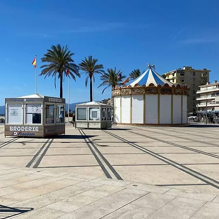 Maison Moderne Avec Cour Privee Et Parking Securise - Fr-1-696-83