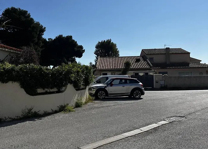 בית נופש Maison Moderne Avec Cour Privee Et Parking Securise - Fr-1-696-83 *