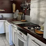Maison Moderne Avec Cour Privee Et Parking Securise - Fr-1-696-83 Feriehus Canet-en-Roussillon