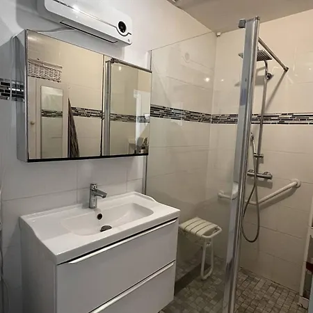 Дом отдыха Maison Moderne Avec Cour Privee Et Parking Securise - Fr-1-696-83