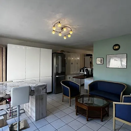 Maison Moderne Avec Cour Privee Et Parking Securise - Fr-1-696-83 Дом отдыха *