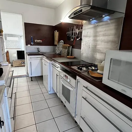Maison Moderne Avec Cour Privee Et Parking Securise - Fr-1-696-83 Дом отдыха Кане