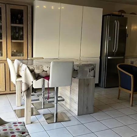 Дом отдыха Maison Moderne Avec Cour Privee Et Parking Securise - Fr-1-696-83