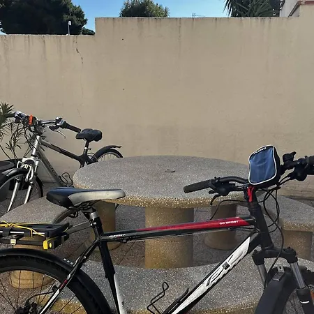 Maison Moderne Avec Cour Privee Et Parking Securise - Fr-1-696-83 * Кане