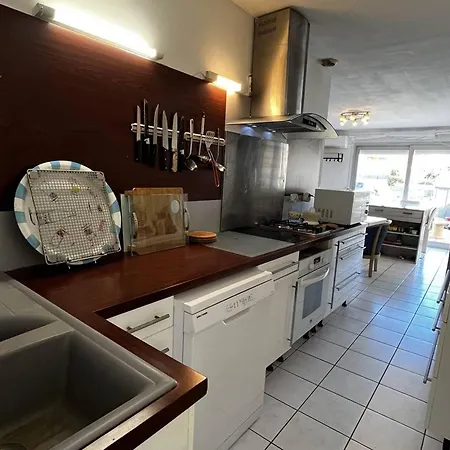 Maison Moderne Avec Cour Privee Et Parking Securise - Fr-1-696-83 Prázdninový dům *