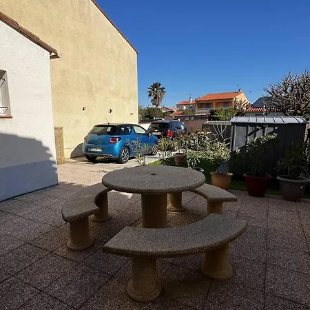 Prázdninový dům Maison Moderne Avec Cour Privee Et Parking Securise - Fr-1-696-83